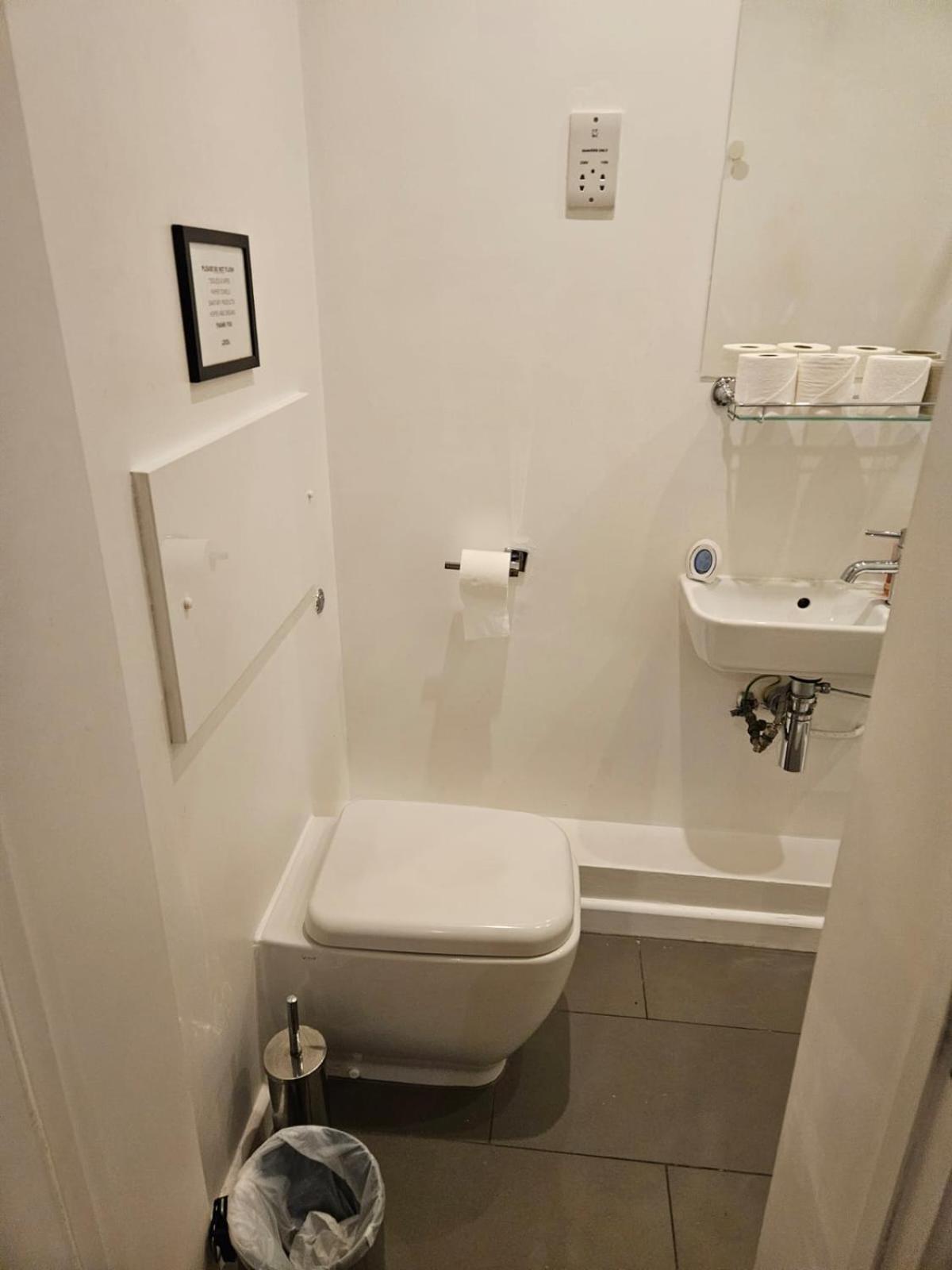 Classic Studio For 4 In Piccadilly Soho Central London Vr3 المظهر الخارجي الصورة