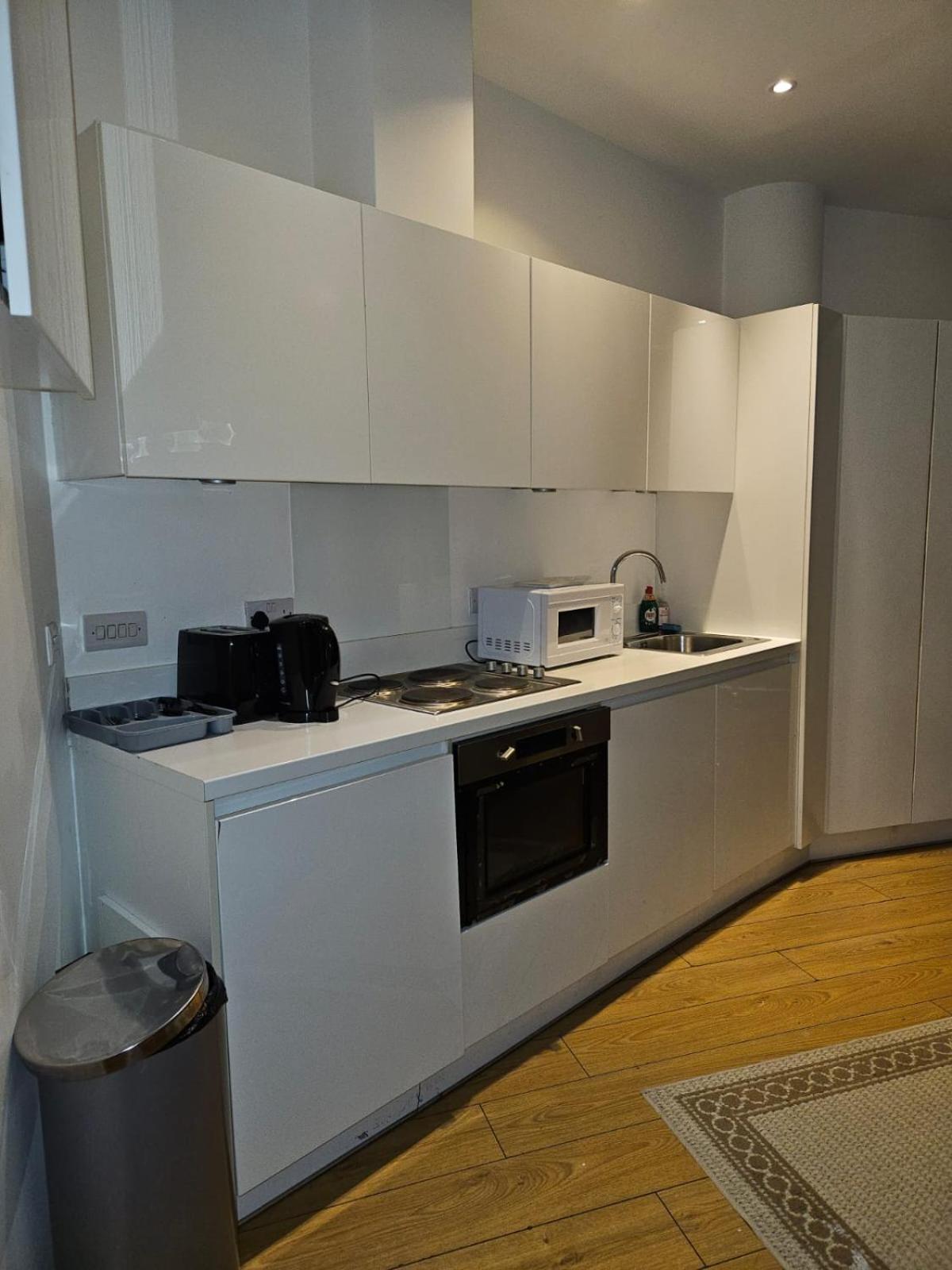 Classic Studio For 4 In Piccadilly Soho Central London Vr3 المظهر الخارجي الصورة