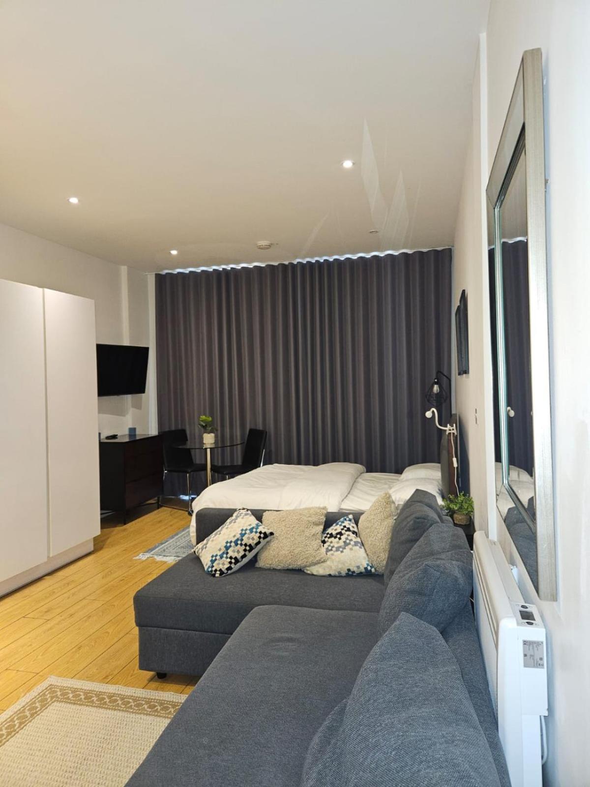 Classic Studio For 4 In Piccadilly Soho Central London Vr3 المظهر الخارجي الصورة